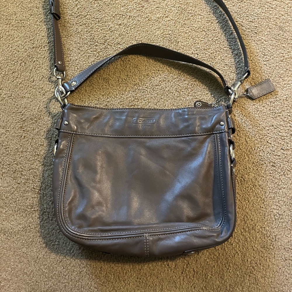 EUC Coach bag with removable strap